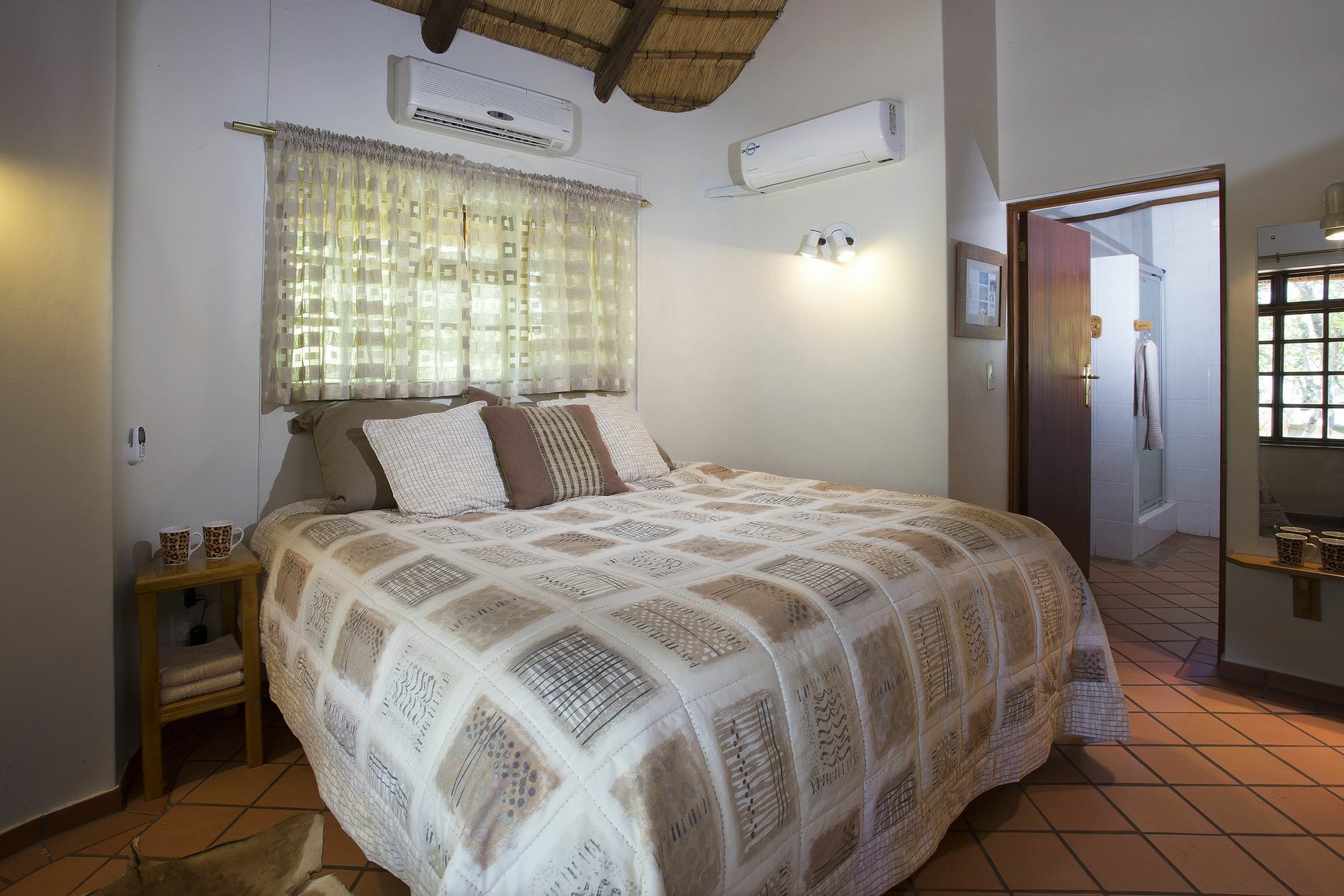 Nyati Safari Lodge Hoedspruit Exteriör bild